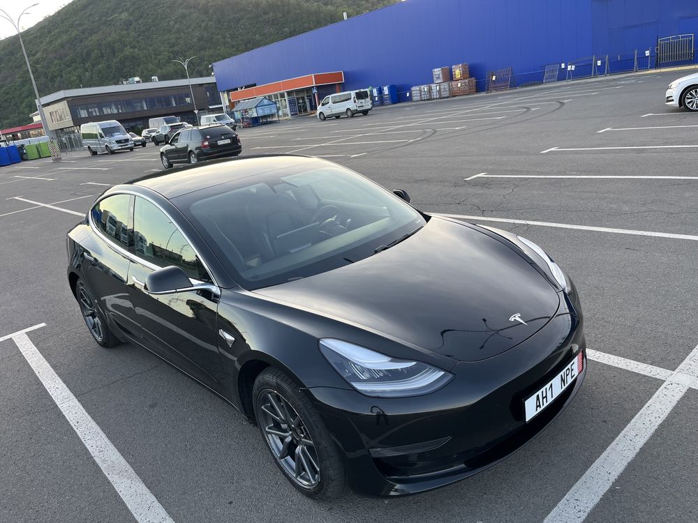 Tesla Model 3 Long Range Dual Motor