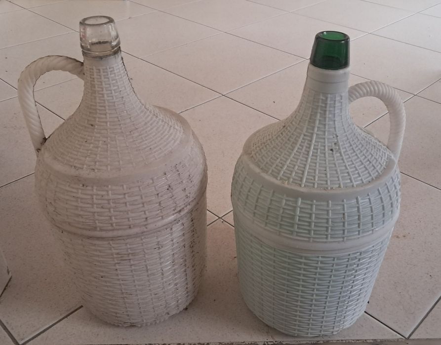 Garrafões 5 litros