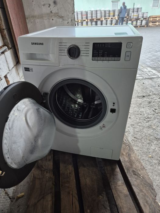 Пральна машина Samsung