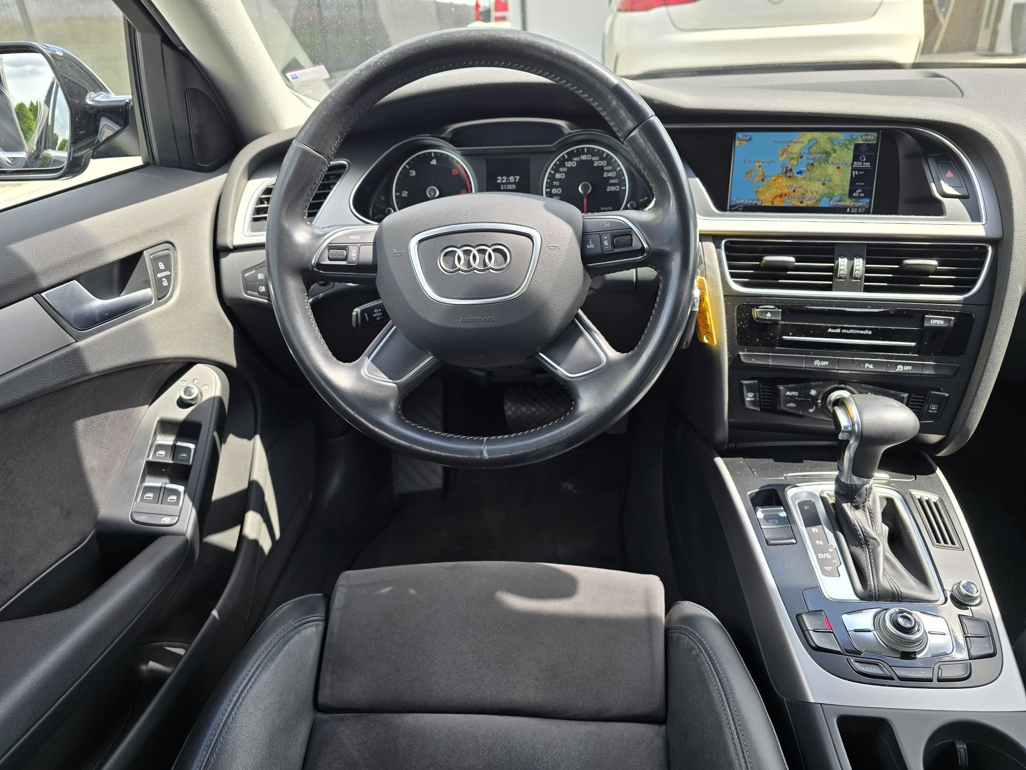 Audi a4 2013r 2.0 TDI skóry alcantara z Niemiec Oryginalny lakier!