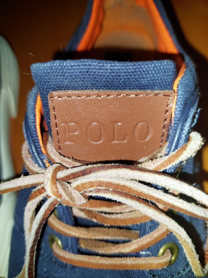 Sapatos marca POLO RALPH LAUREN para homem tamanho 40