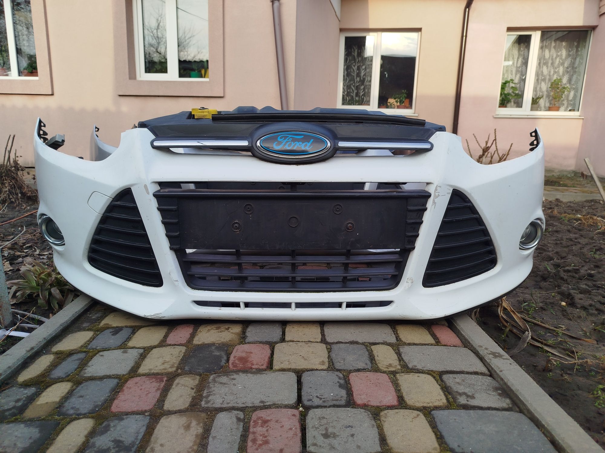 Розборка запчастини Ford Focus MK3 Форд Фокус мк3