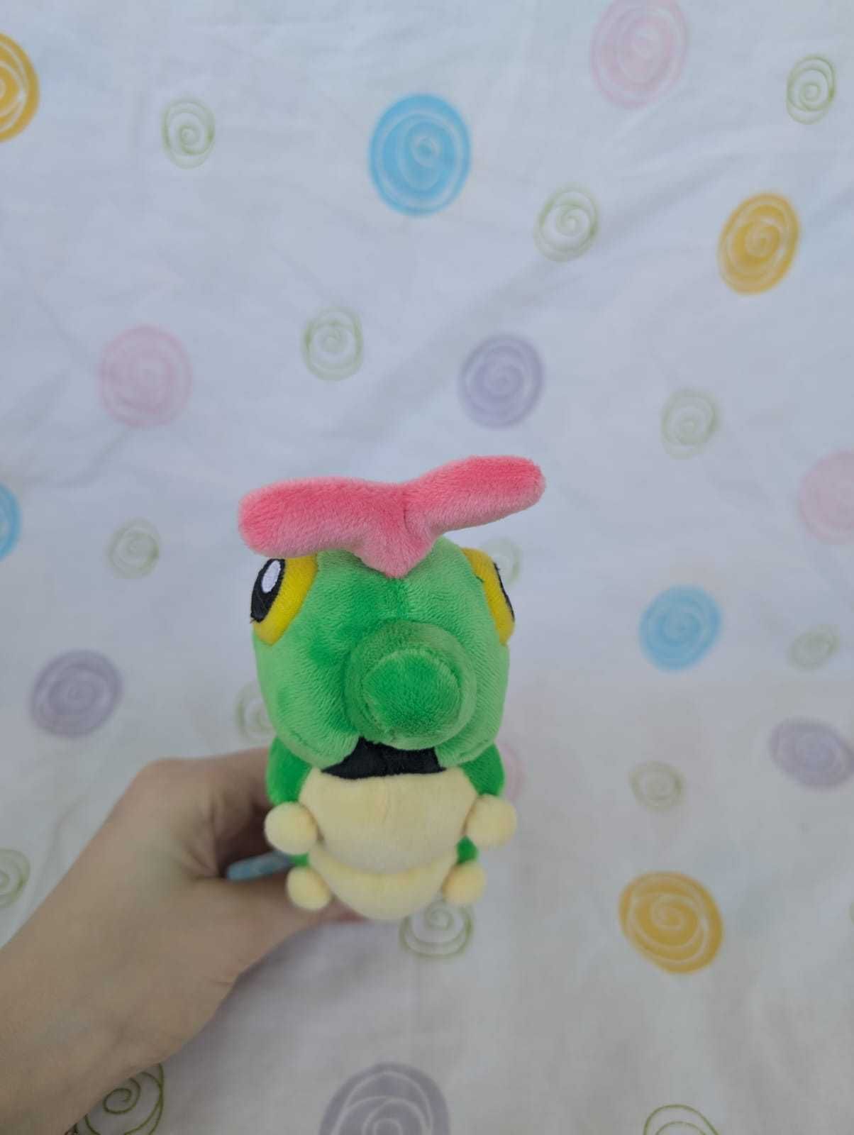 Pokémon peluche caterpie