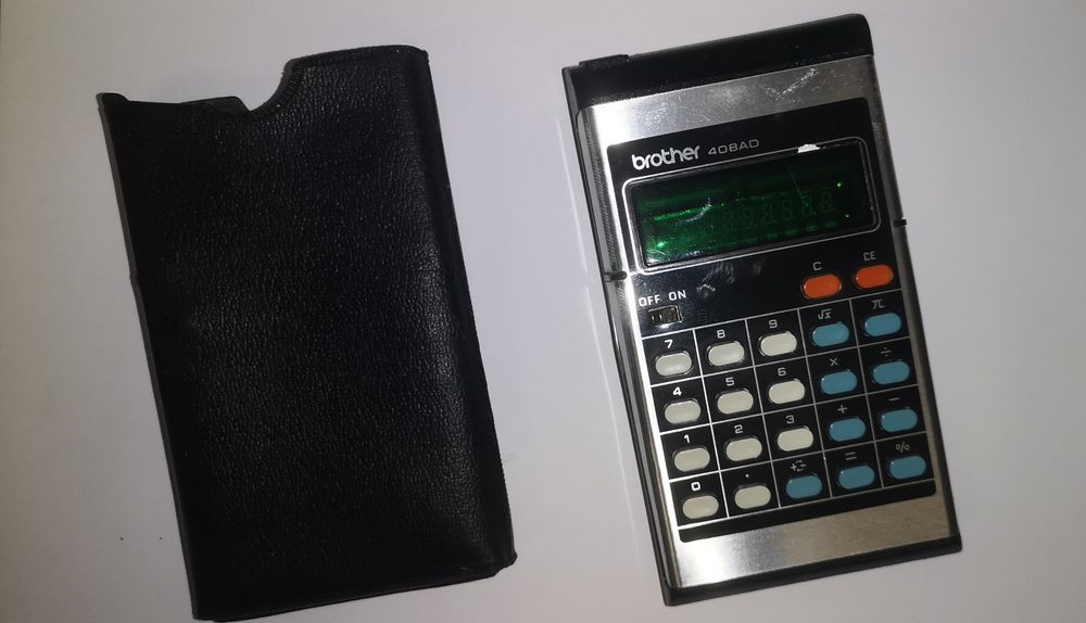 Винтажный калькулятор brother 40bad