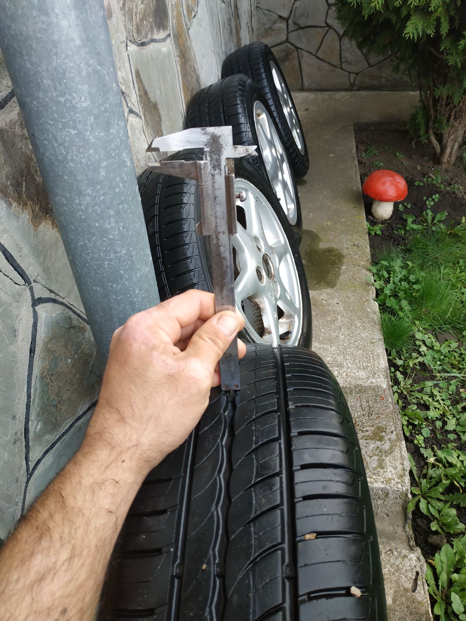 Титани з резиною 185/60 R-14