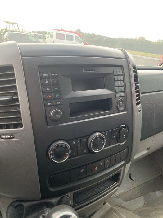 Vw crafter sredni uszkodzony