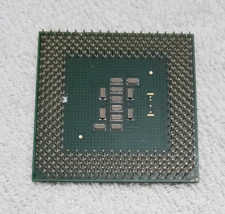 [PC Vintage] Pentium III Celeron 1000mhz
