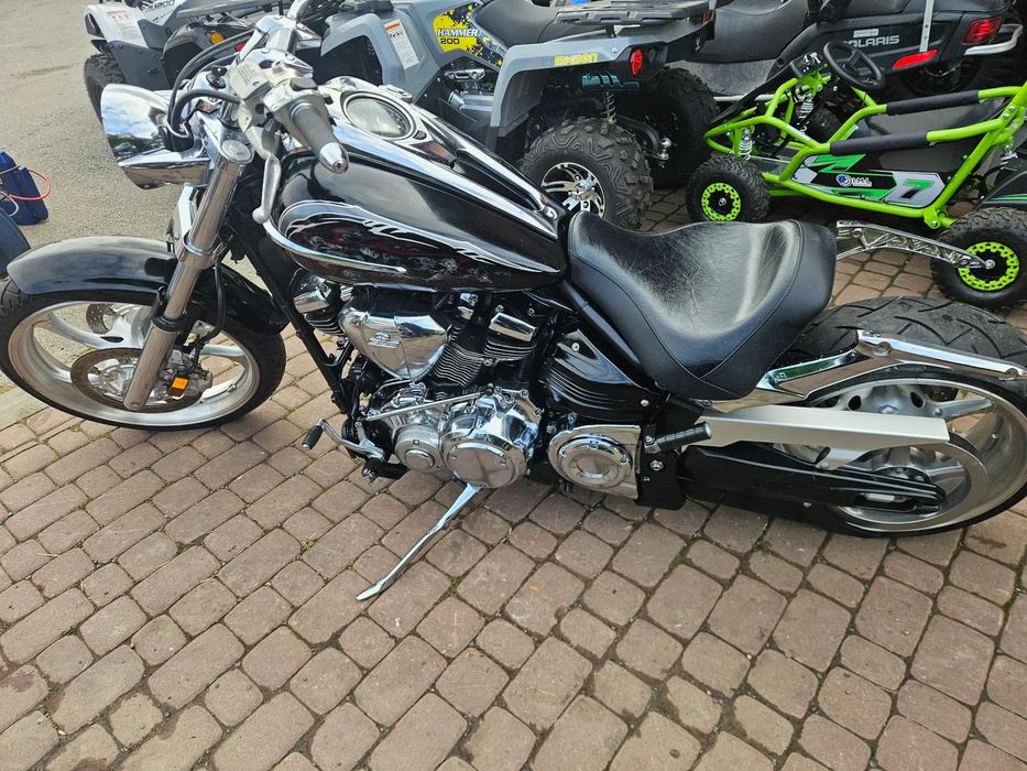 Yamaha Raider XV 1900 Raider Star r v 1700 Wild Star Road 1600 VTX Hurt moto