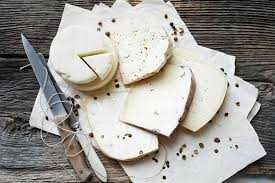 Sery kozie i krowie. Mleko kozie Serowarnia kozielawy