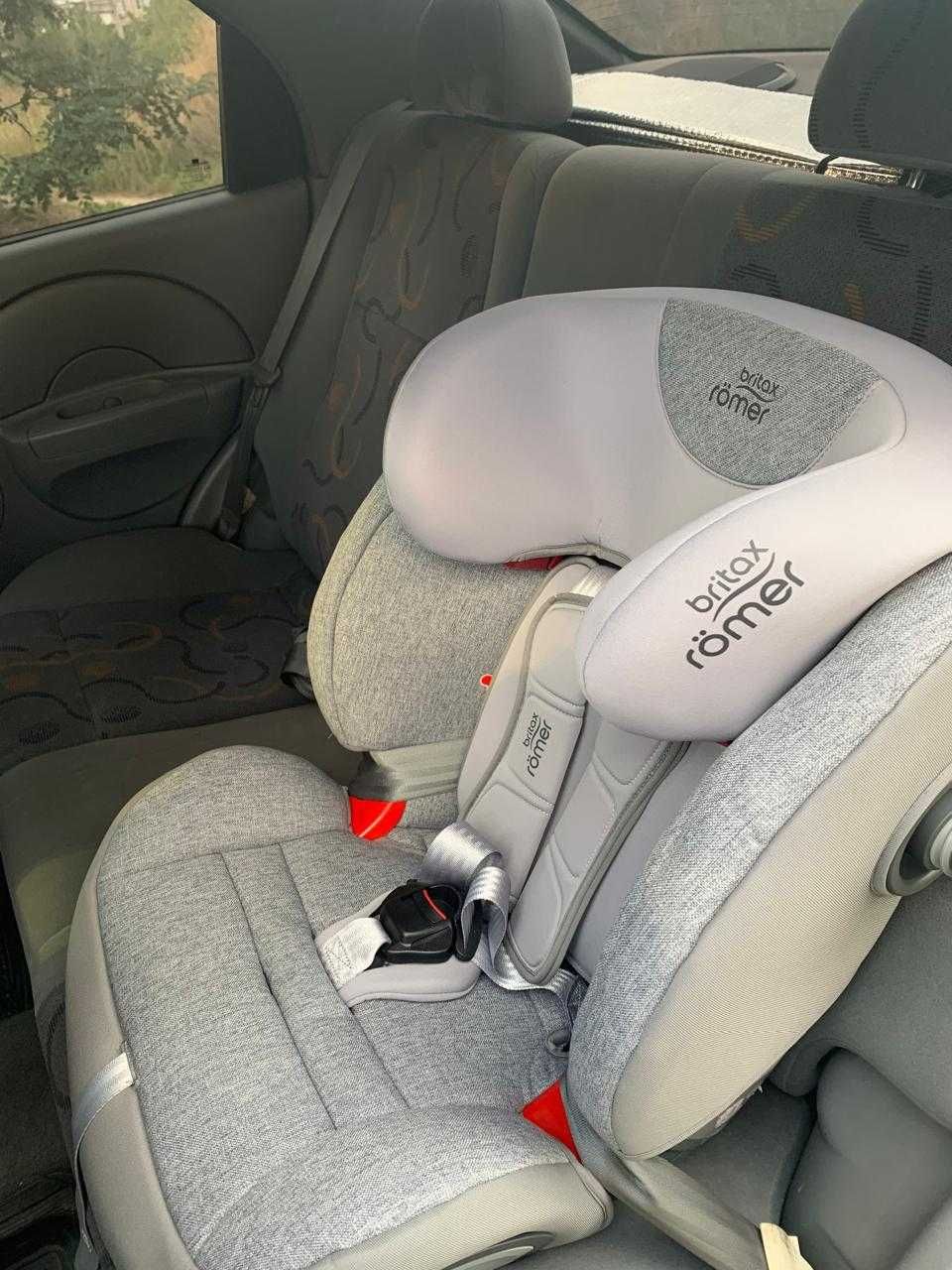 Автокрісло дитяче Britax romer evolva 123 sl sict