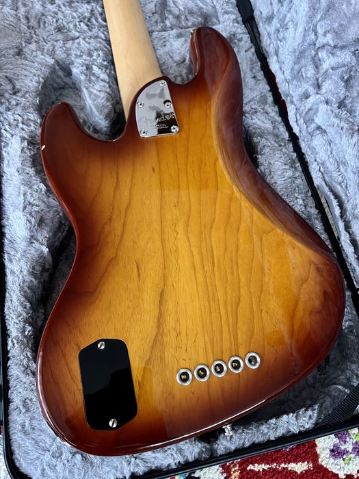 Fender Jazz Bass Elite V preamp Sadowsky