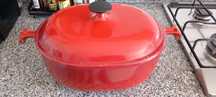Le Creuset Cocotte oval de ferro fundido / Panela