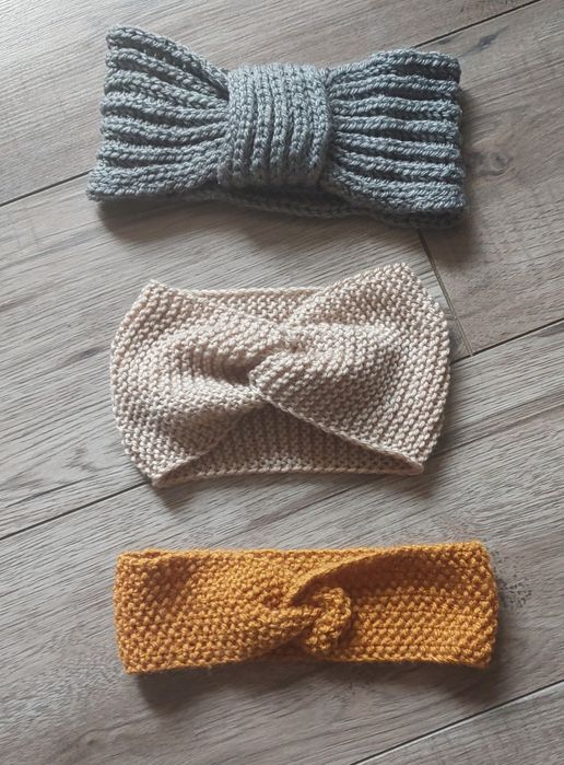 Beżowa opaska na głowę dzianinowa