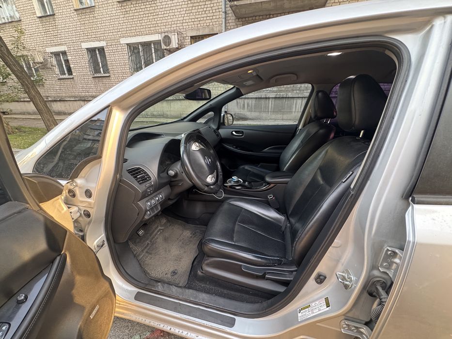 Nissan Leaf 2013 Maximal