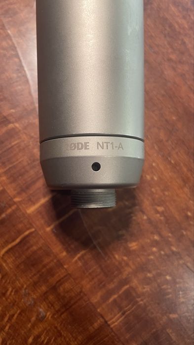 Студійний конденсаторний мікрофон Rode NT 1-A
