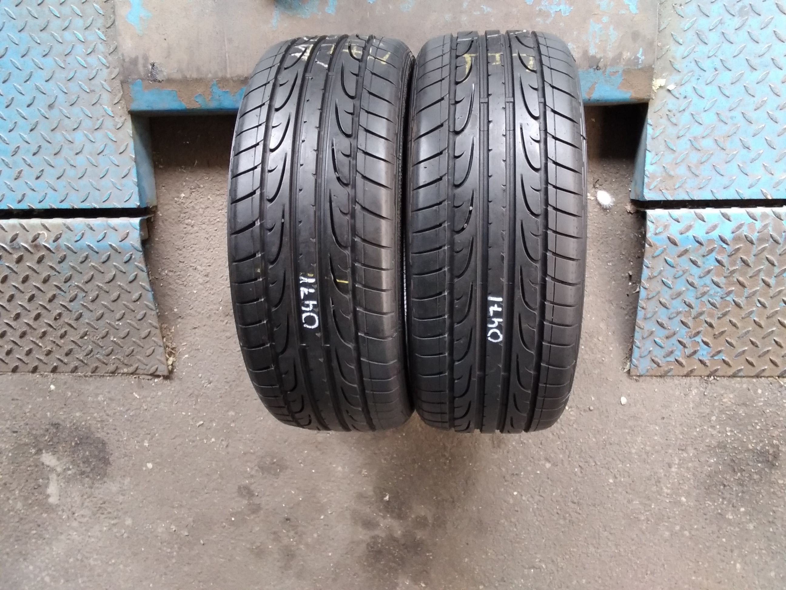 215/40/17 Dunlop Sport Maxx 83W 2010r  7mm