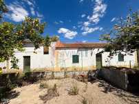 Moradia V2 + 2 Anexos com terreno e vista campo - Albufeira