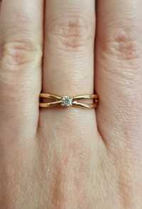 Nowy pierścionek złoty stal chirurgiczna cyrkonia 17 mm