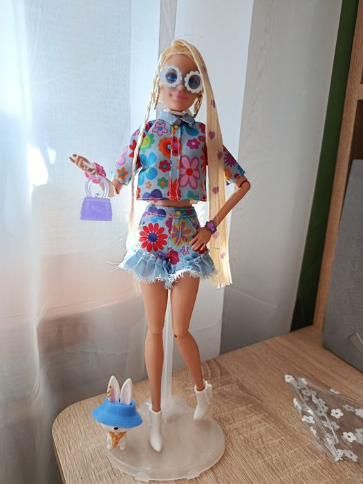 Лялька Barbie extra