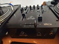 Mesa Mistura Behringer NOX101