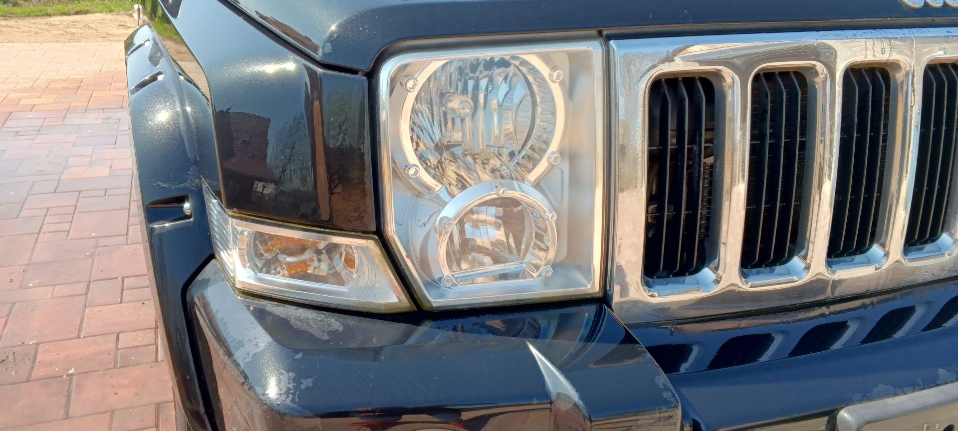 Lampy przednie komplet Jeep Commander
