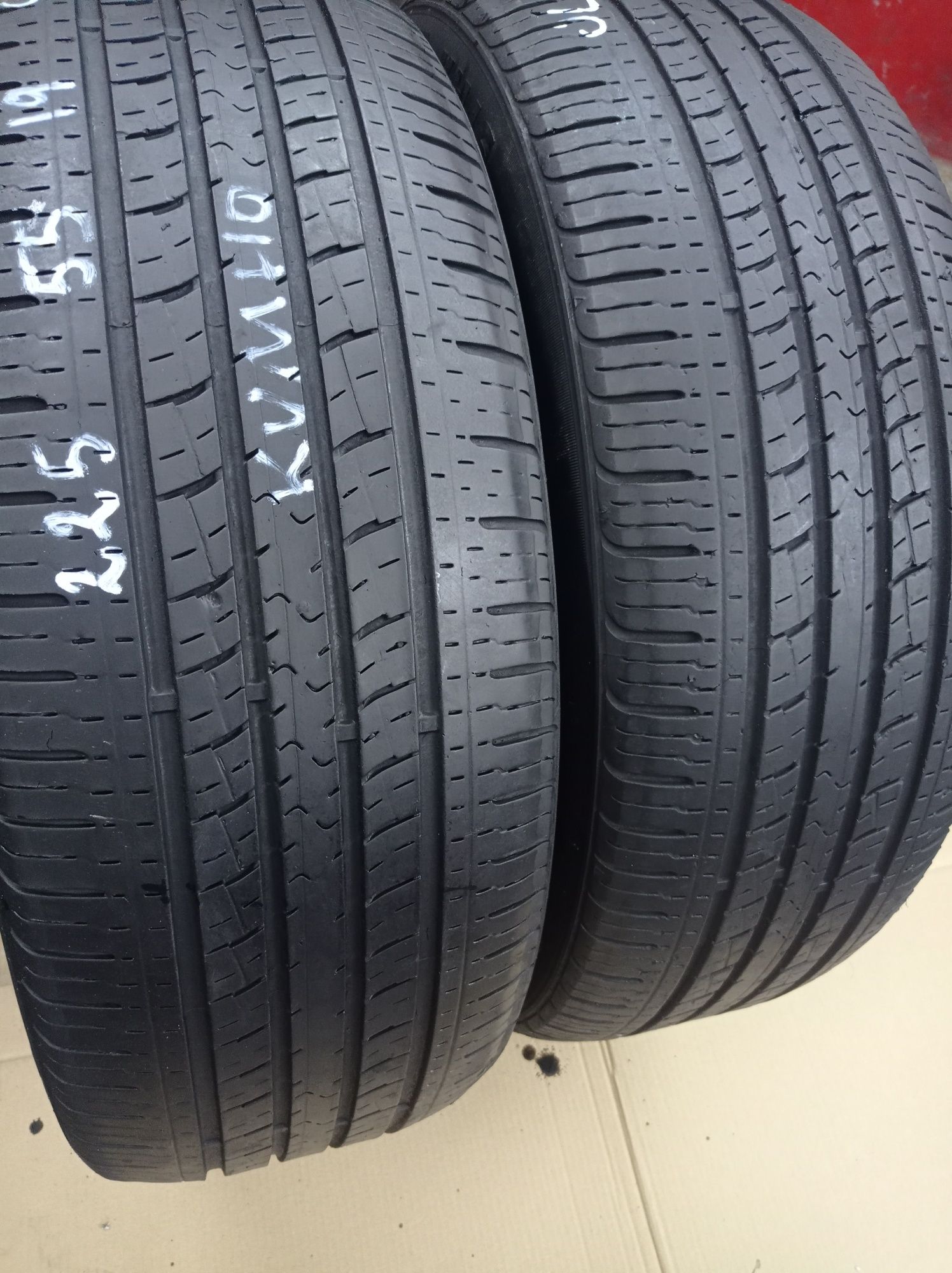 Opony 225/55/19 kumho