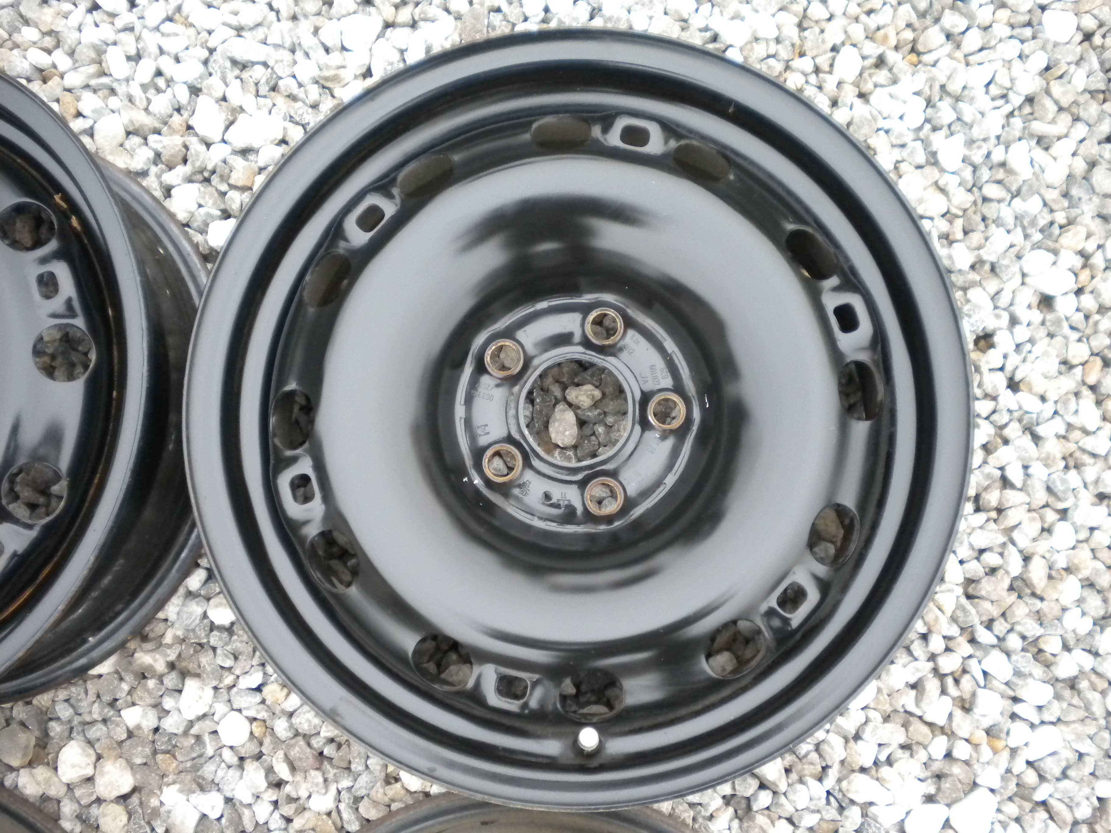 Felgi stalowe 15 5x100 et38 VW Polo Skoda Fabia, Rapid Seat Ibiza