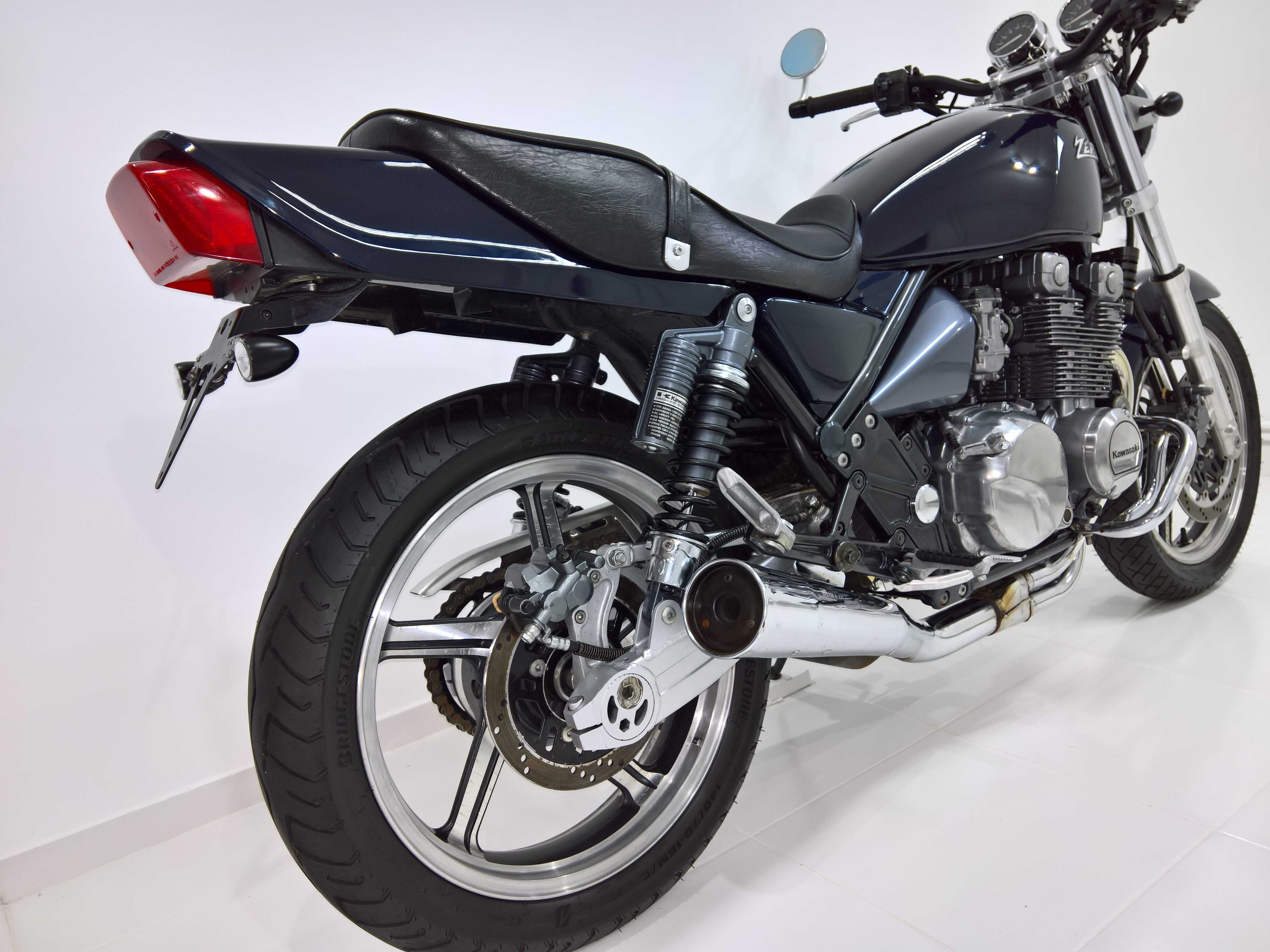 KAWASAKI ZEPHYR 550 ZR 550 Bezwypadkowy Oryginał