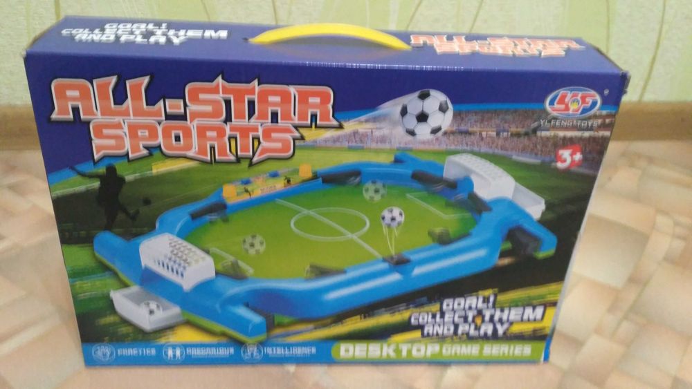 Настільний футбол у відмінному стані