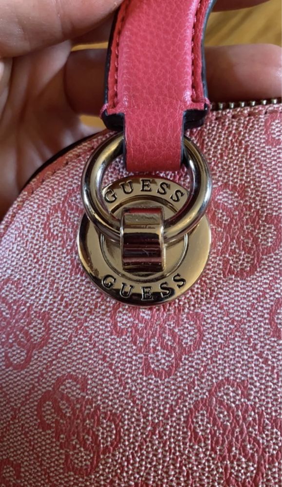 Guess- pink handbag