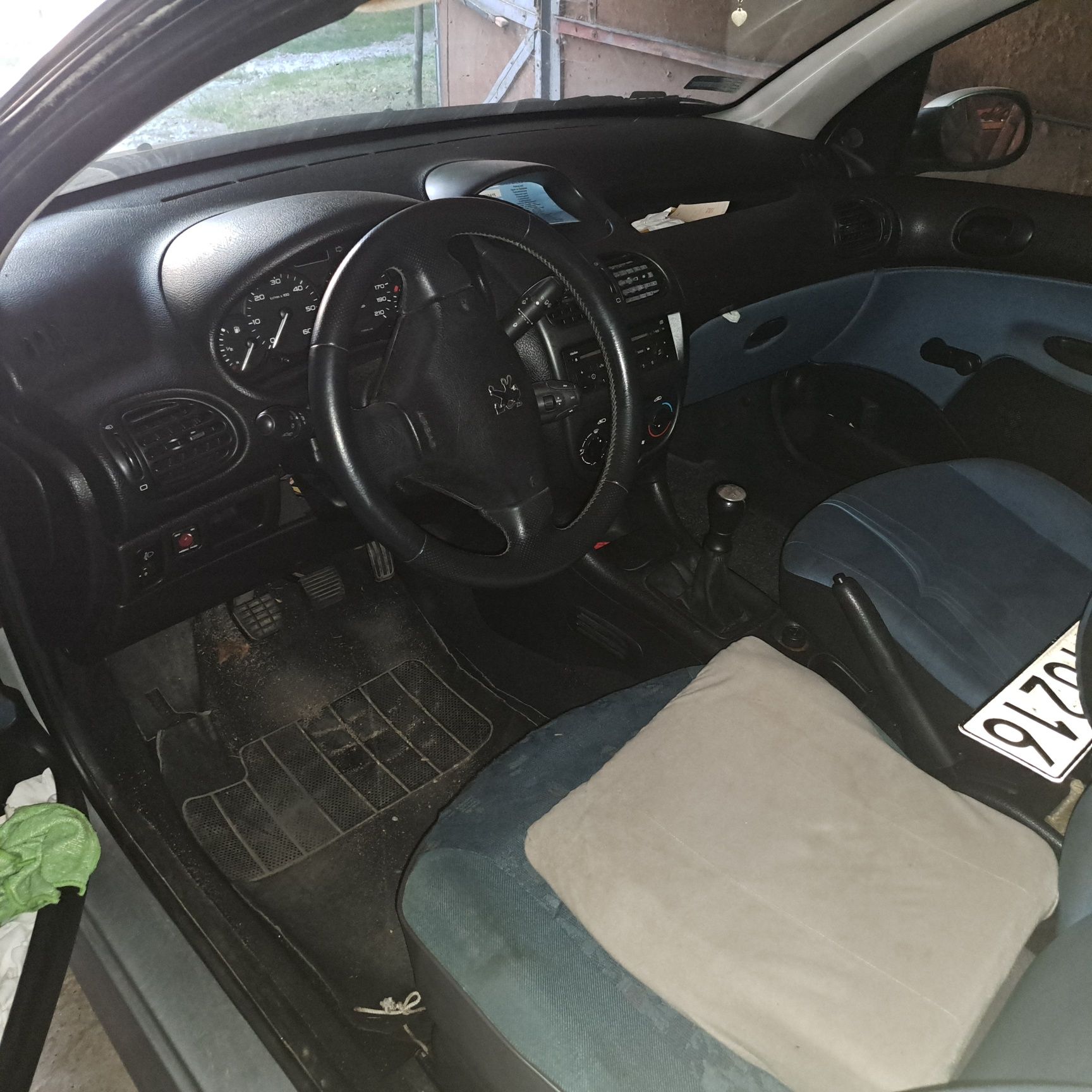 Peugeot 206 HATCHBACK, 2004