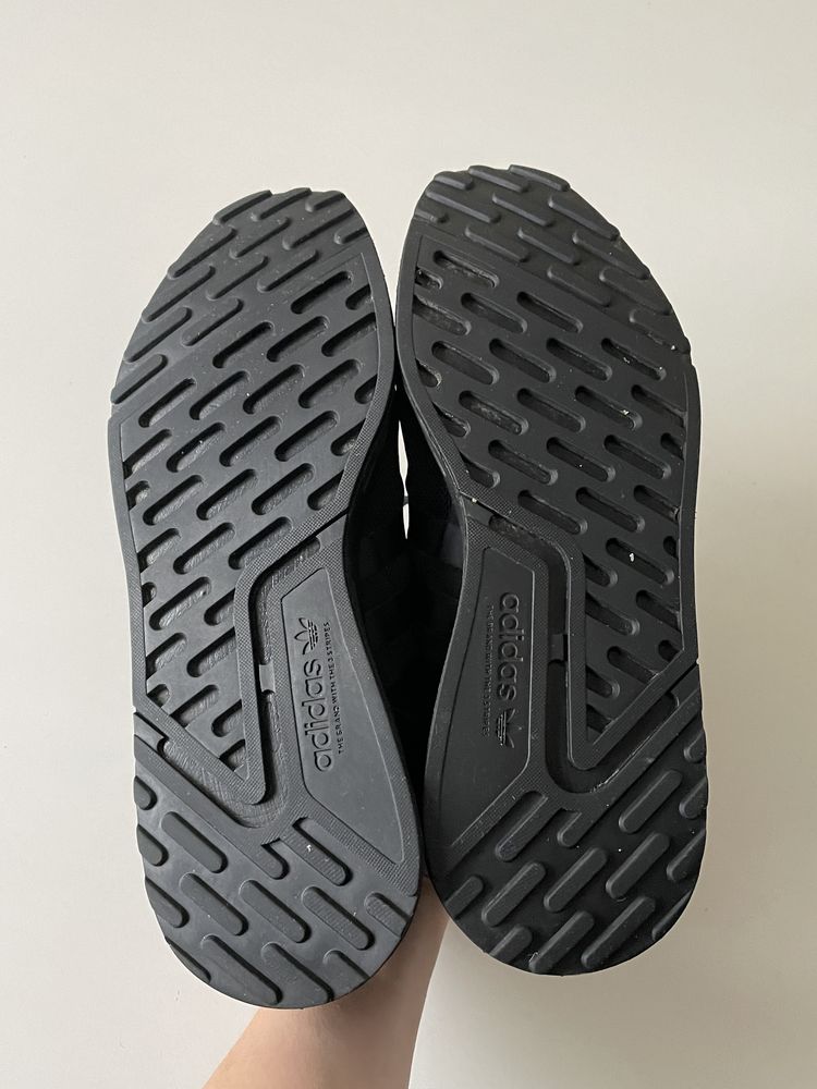 Adidas Multix Originals базові чорні кросівки р. 44 оригінал