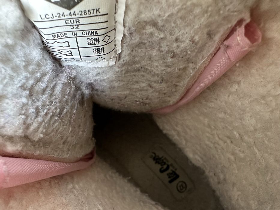 Nieprzemakalne śniegowce ocieplane futerkiem Lee Cooper