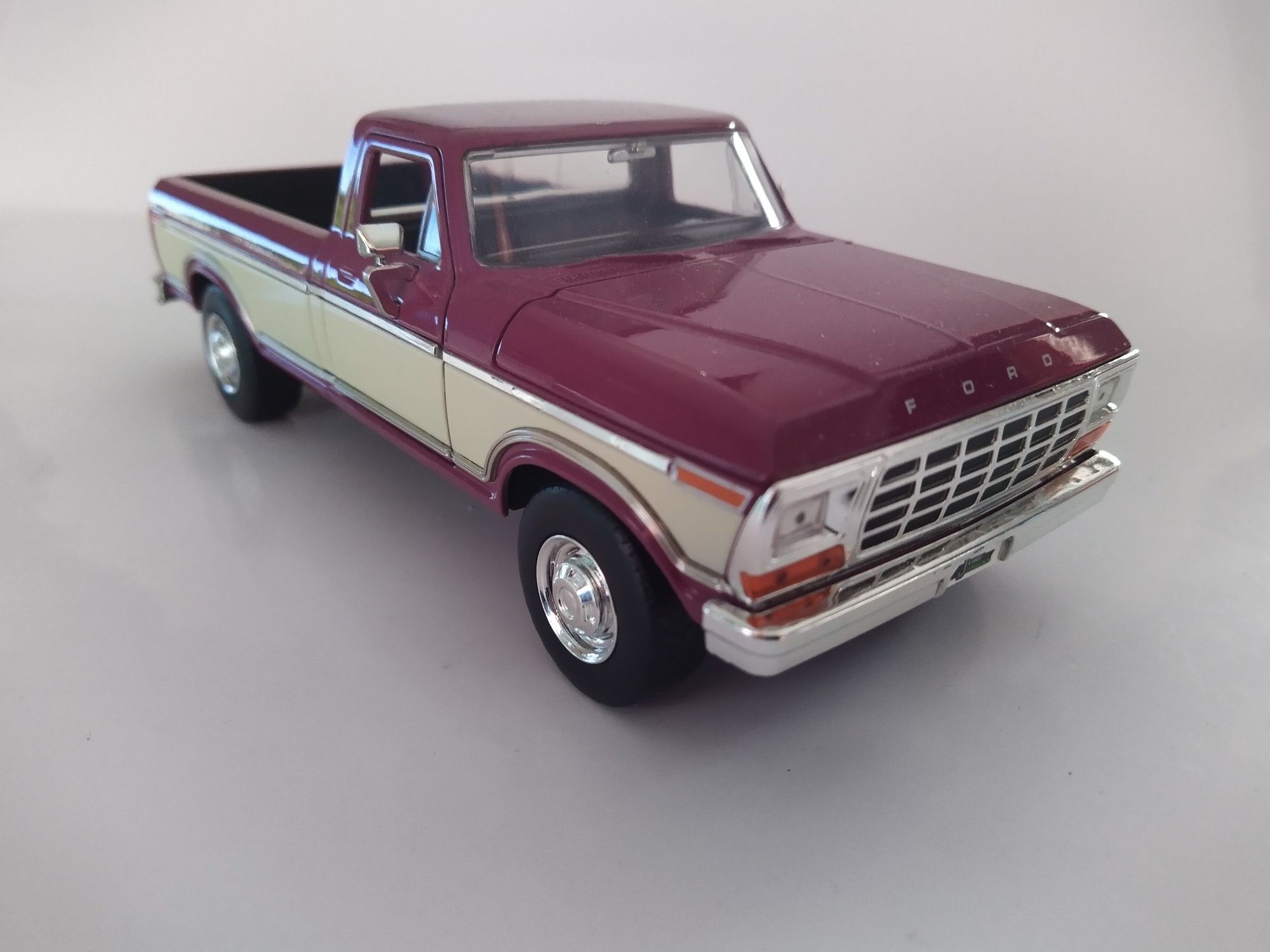 Ford F 150 Jada Toys Skala 1:24