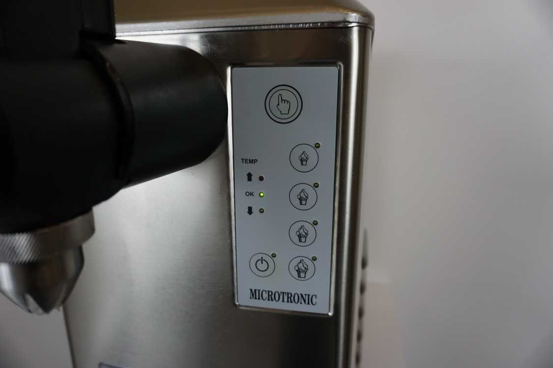 Automat Maszyna Ubijaczka Śmietaniarka Mussana Pony Microtronic 2 litr