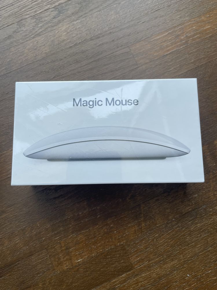 Apple Magic Mouse 2 A1657 with Lightning cable
