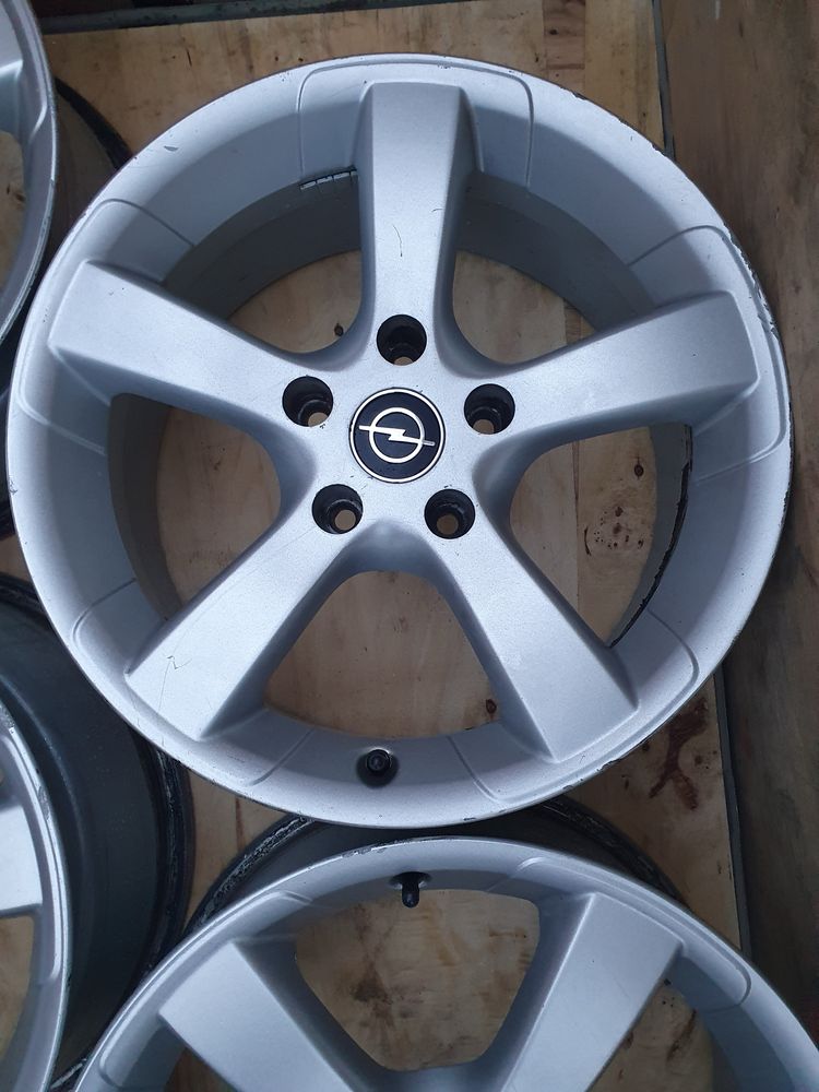 Диски5/120R17 Opel insignia титани