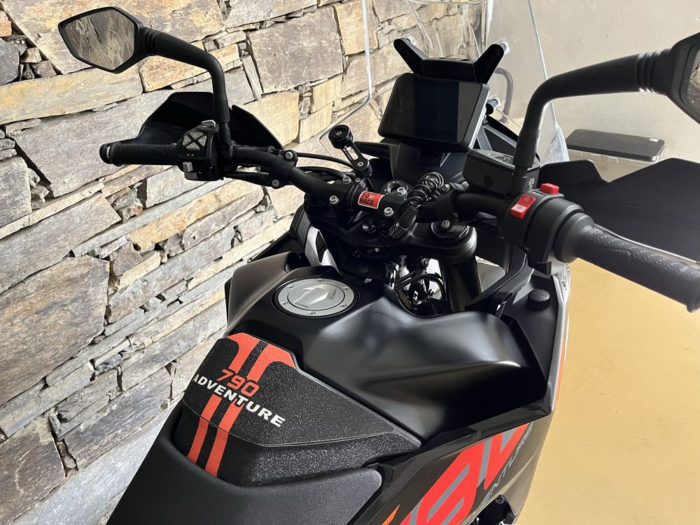 KTM 790 Adventure 35kw deslimitada/retoma
