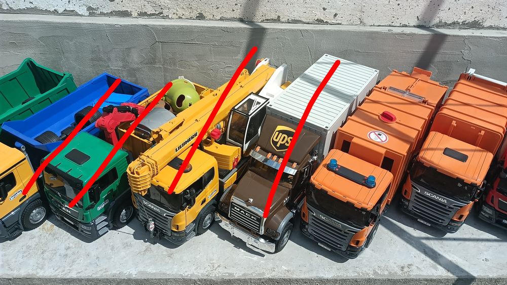 Дитячі іграшки брудер