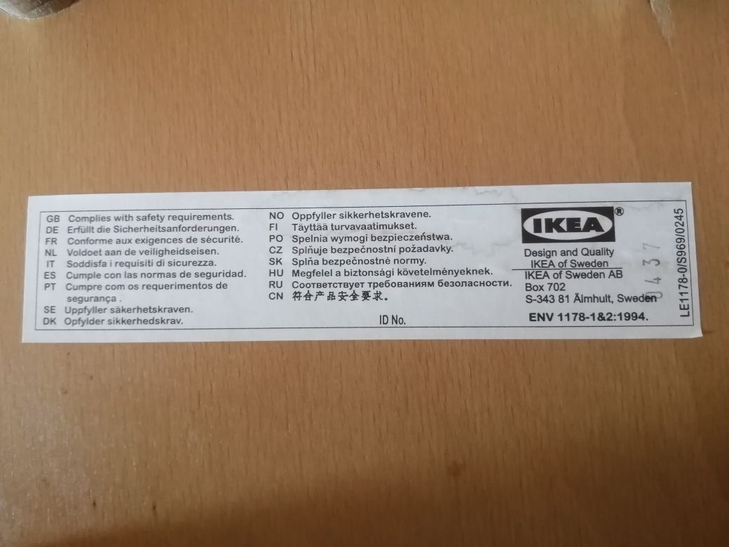 Cadeira de refeições em madeira para Bebé do IKEA