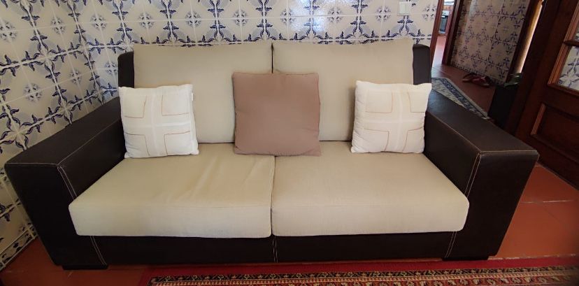 Sofa de 2 lugares