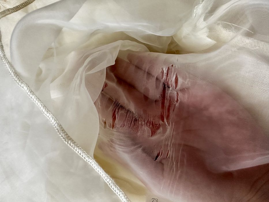 Комплек для дівчинки (сукня, взуття, повʼязка 9-12 міс)