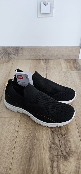 NOWE z metką Buty sportowe r.38