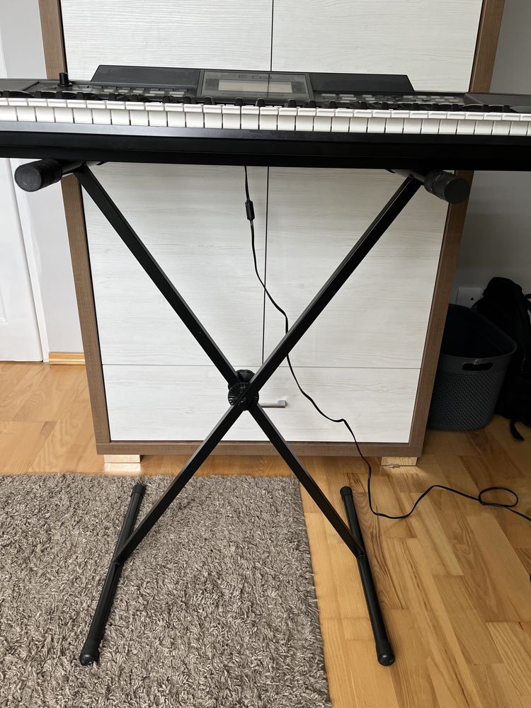 Roland e-09, keyboard, instrument klawiszowy + statyw + pokrowiec