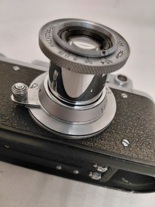 Фотоапарат зорький, об'єктив индустар 22. Ціна договірна.