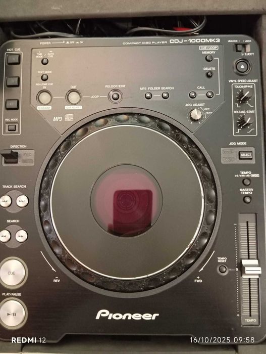 Pioneer CDJ 1000 MK3 + Mesa Mistura Pioneer DJM 600