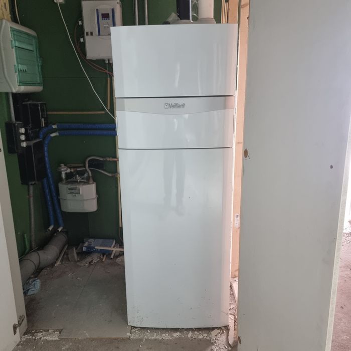 Котел газовий. Двуконтурний.