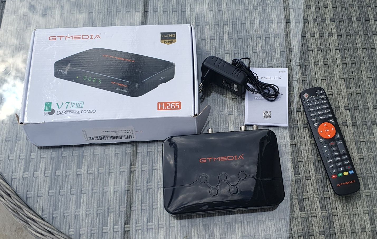 Dekoder DVBT Hevc GTMEDIA V7 Pro odbiornik satelitarny
