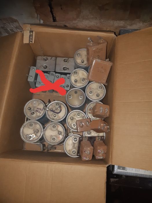 Продам конденсаторы
