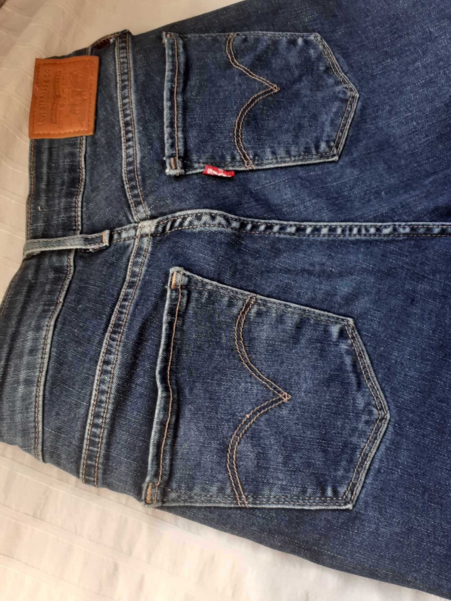 Levis originais (feminino)